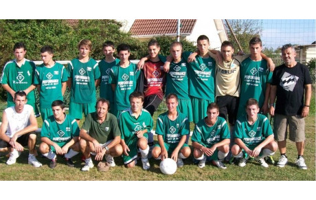 U17